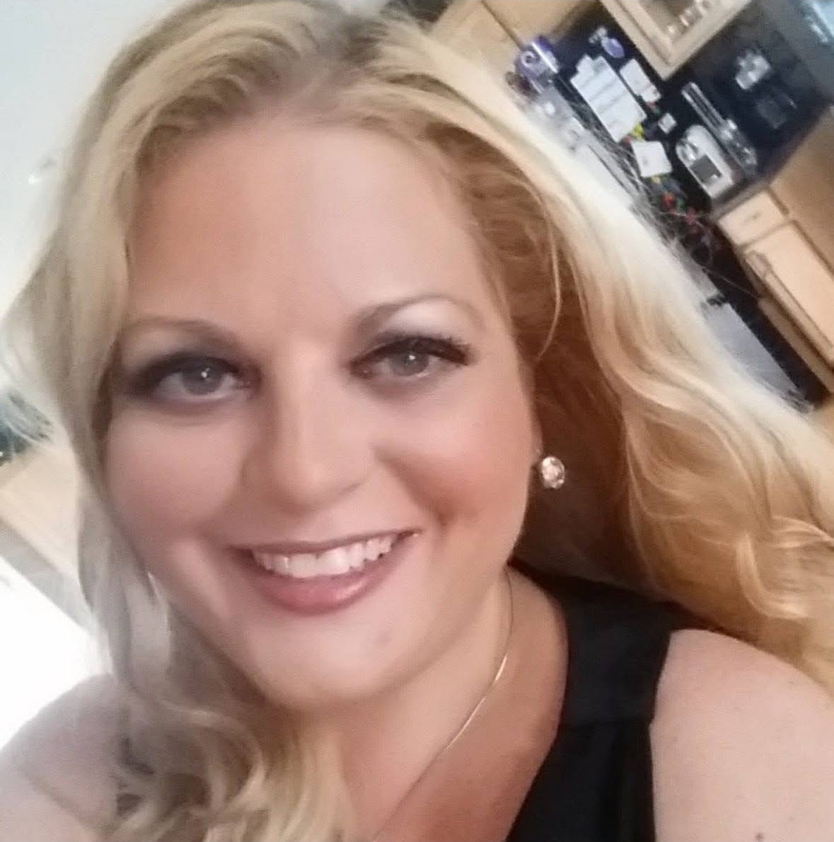 Deanna Bavetta, Registered Massage Therapist